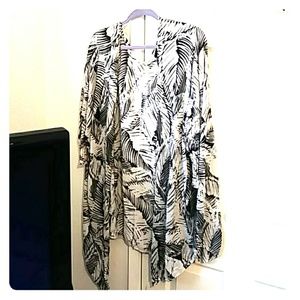 Palm leaf print kimono overpiece
